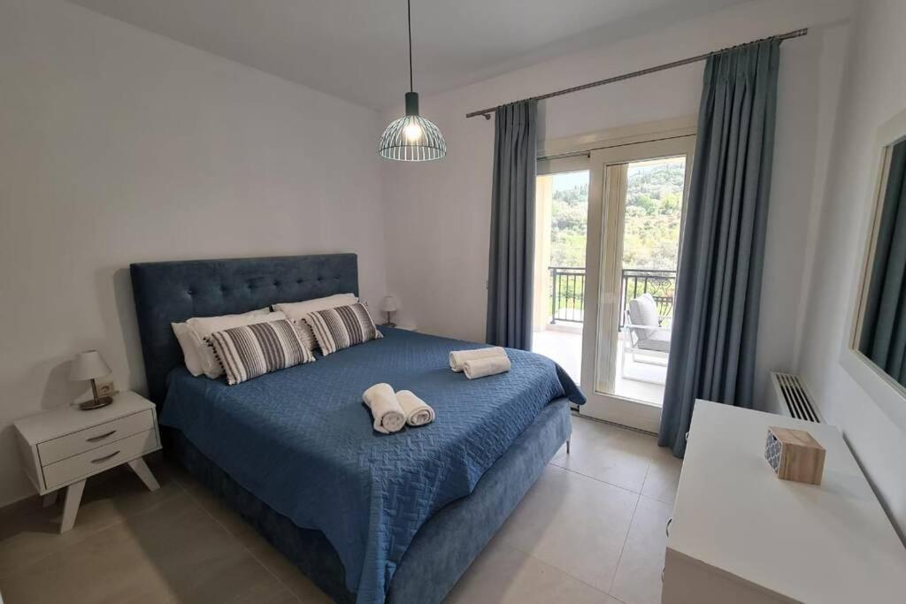 Villa Stefania อายีโอส เยออร์ยิโอส ปากอน ภายนอก รูปภาพ